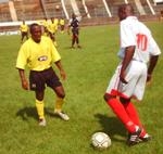 Interpoules 2004: Foudre et Electsport dos au mur…