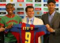 La signature de Eto'o au Barça... Le grand coup de Laporta