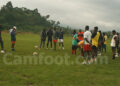 Le staff technique face aux joueurs de Mt-Cameroon