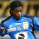 Transfers & European Competition: Alexandre Song Loaned To Arsenal, Raymond Kalla Signs In Turkey