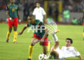 Benoît Assou Ekotto avec les Lions Espoir lors du tournoi LG cup 2003 au Nigéria