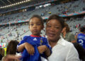 Maman Boumsong et son petit-fils