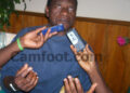 Le sélectionneur Jules Nyongha répondant à nos questions