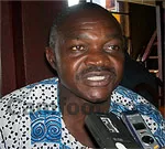 François Mbi : Dévoué à l&rsquo;entretien du stade de Mbouda