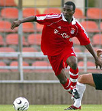 Le Bayern radie Ngwat-Mahop