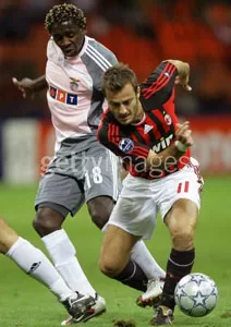 Gilles Binya contre Gilardino