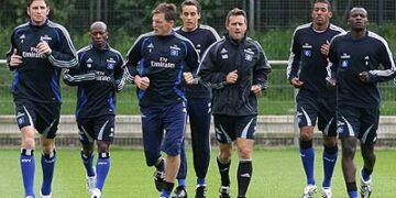 Atouba ici à l'entraînement alors que les lions étaient à Barcelone