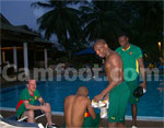 Can 2008 : Les lions à la piscine à Accra
