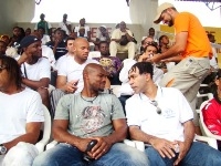 Le football célèbre la paix à Abidjan