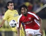 Alex Song monte en puissance