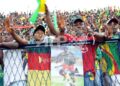 Les supporters camerounais au stade Omar BONGO
