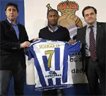 Songo’o signe à la Real Sociedad