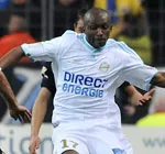 Stéphane Mbia et l&rsquo;OM tiennent leur trophée