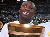 Stéphane Mbia, le défenseur refoulé ?