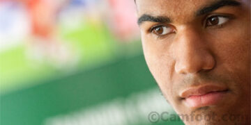 Maxim Choupo-Moting en conférence de presse à Lienz