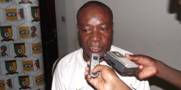 Bruno_Kamwa__Astres_de_Douala_topo.jpg
