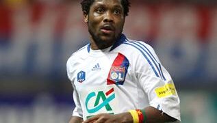 Transfert: Makoun va signer à Aston Villa