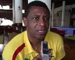 Omam Biyik met en garde Alexandre Song