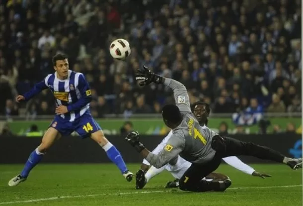 Kameni ne pouvait rien faire seul