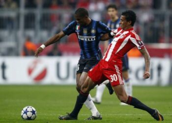 Eto&rsquo;o rejoint Messi!