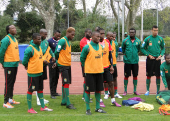 Dans le « ndem » jusqu’au cou