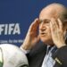 Blatter fait-il exprès ?