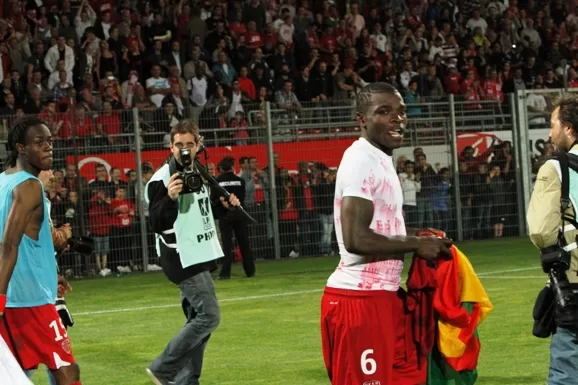 Ligue 1: Fomen et Dijon se rapprochent