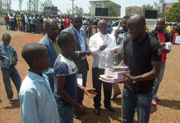 Les bourses de L. Nguemo détournées