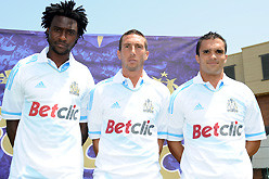 L&rsquo;OM présente Nkoulou et lance sa saison