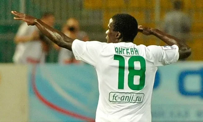 Insatiable Benoît Angbwa!