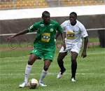 Elite One: Coton battu, Astres se rapproche
