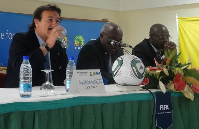 La FIFA forme les DTN à Douala