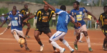 Aigle de La Menoua se donne une option