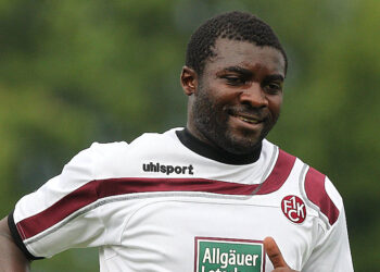 Kaiserslautern: Kouemaha fait bonne impression