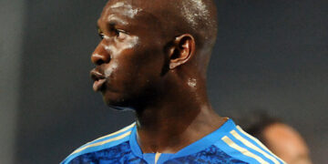 Fracture pour Mbia, absent six semaines