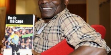 Joseph-Antoine Bell se livre…