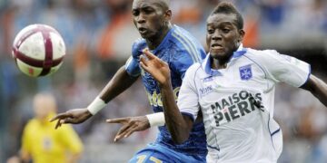 OM: Mbia absent trois mois ?