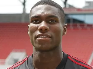 DFB-Pokal: José Axel Ikeng buteur