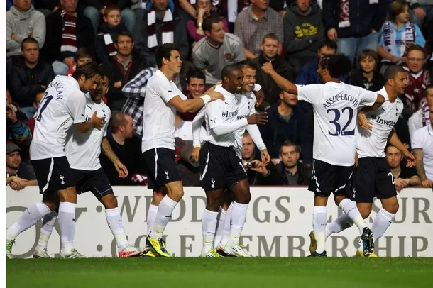 Tottenham facile, Schalke surpris