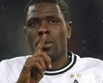 Francfort : Idrissou a signé