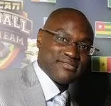 Mboma tacle Domenech