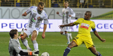 Eto&rsquo;o marque, Anzhi perd à domicile