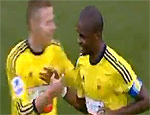 VIDEO : d’une frappe splendide, Eto’o nettoie la lucarne du but russe !