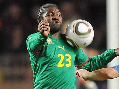 Kouemaha remplace Kweukeu