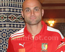 OM : Manouvrier prêt à aider le Cameroun