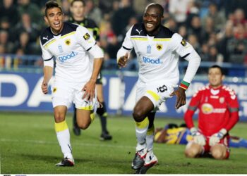 Vidéo : Doublé de Steve Beleck