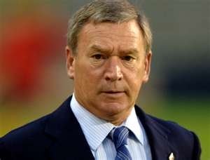 LIC : Javier Clemente saisit la FIFA