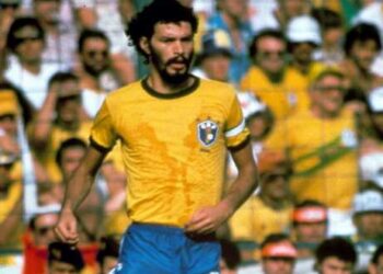 Socrates, footballeur mais capable de réfléchir