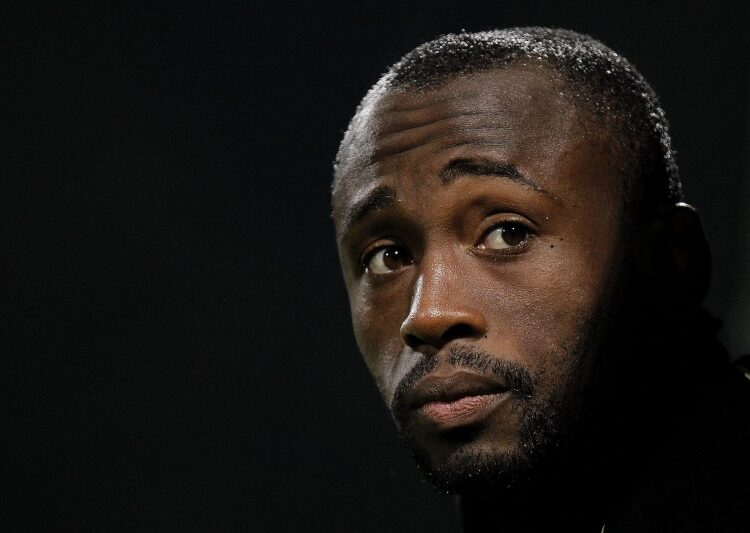 Willie Overtoom a son passeport camerounais