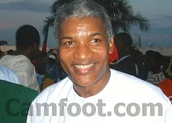 Monsieur Iya, résistez !